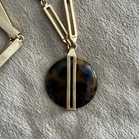 Tortoise necklace - Picture 2 of 4